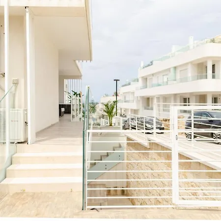 Apulialux Seaview Prestige Apt / Jacuzzi + Parking 公寓 *