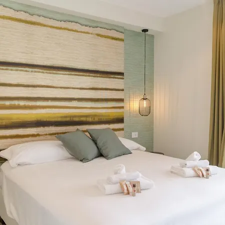 Apulialux Seaview Prestige Apt / Jacuzzi + Parking *